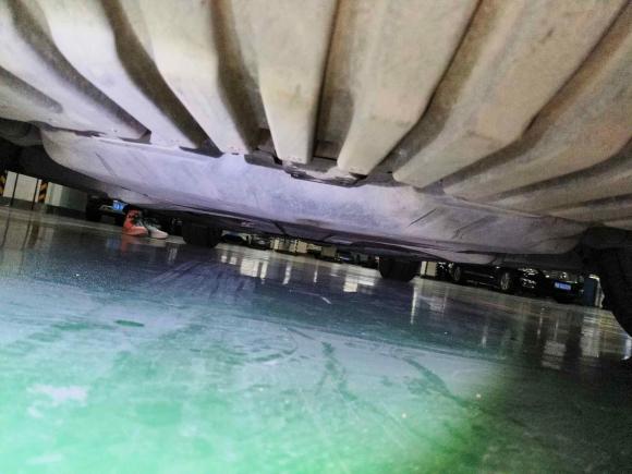 [武汉·鄂A] 二手奔驰奔驰C级2016款 C 200 L 运动型