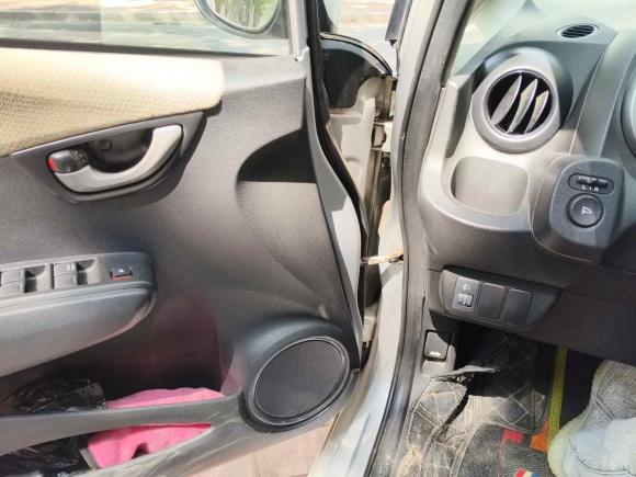 [济南·鲁A] 二手本田飞度2011款 1.5L 自动豪华版