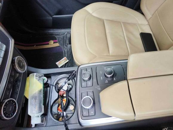 [上海·沪C] 二手奔驰奔驰M级2014款 ML 400 4MATIC豪华型