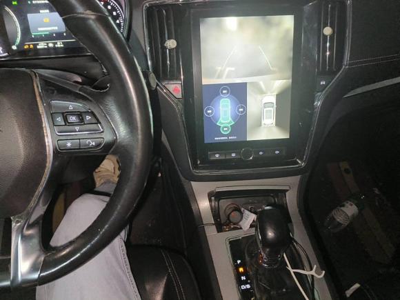 [深圳·湘H] 二手荣威荣威RX52018款 20T 两驱自动互联网智尊版