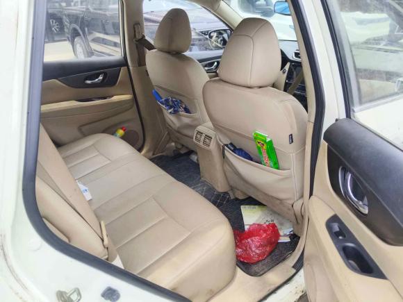 [南昌·赣A] 二手日产奇骏2014款 2.0L CVT舒适版 2WD