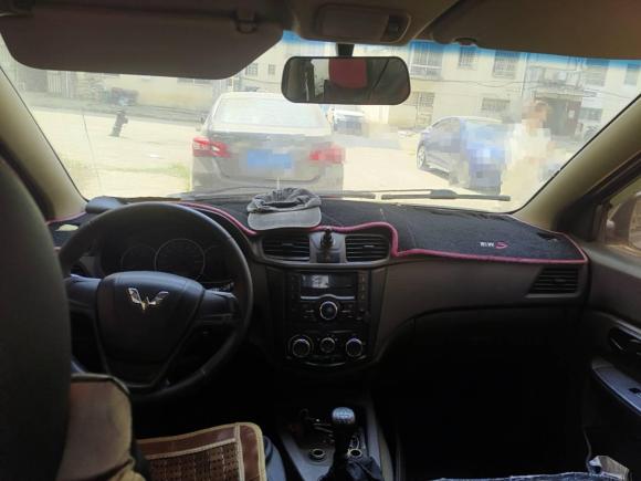 [南昌·赣A] 二手五菱汽车五菱宏光2016款 1.5L S舒适型