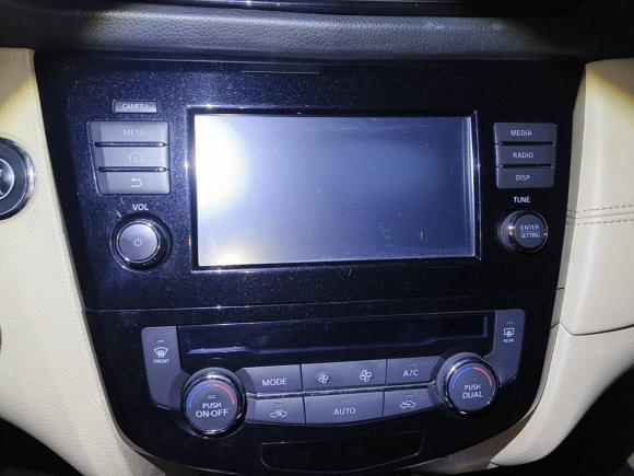 [武汉·鄂A] 二手日产奇骏2017款 2.5L CVT豪华版 4WD