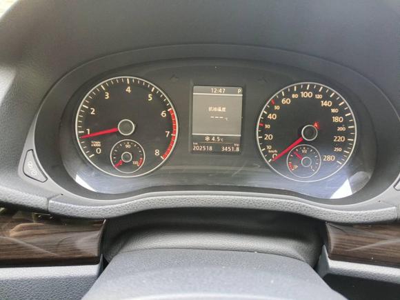 [上海·沪A] 二手大众帕萨特2014款 2.0TSI DSG至尊版