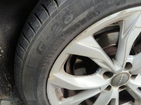 [深圳·粤B] 二手奥迪奥迪A6L2018款 30周年年型 35 TFSI 时尚型