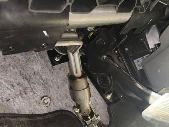 [西安·陕A] 二手福特福克斯2013款 两厢经典 1.8L 自动基本型