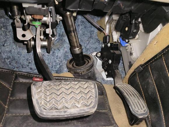 [佛山·粤R] 二手雷克萨斯雷克萨斯ES2013款 250 典雅版