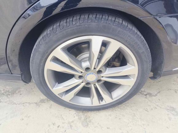 [济南·鲁S] 二手奔驰奔驰E级2015款 E 180 L 运动型