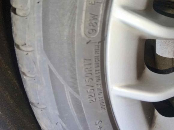 [成都·川A] 二手奥迪奥迪A4L2016款 35 TFSI 典藏版 自动标准型