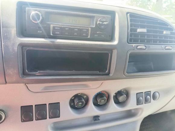 [宁波·浙B] 二手福特经典全顺2016款 2.4L汽油短轴6座中顶多功能车4G69S4N