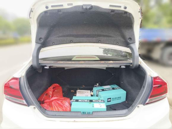 [芜湖·皖B] 二手本田思域2014款 1.8L 手动舒适版