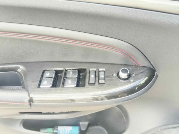 [上海·皖H] 二手长安长安CS752017款 尚酷版 1.5T 自动锋享型