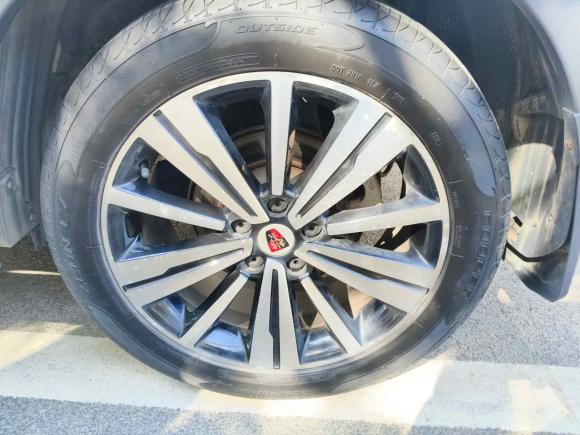 [南昌·赣A] 二手荣威荣威RX52019款 20T 两驱自动Ali智联网铂金版