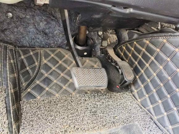 [深圳·云E] 二手丰田雷凌2017款 改款双擎 1.8H GS E-CVT精英天窗版 国V