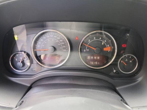 [苏州·蒙A] 二手Jeep指南者2014款 2.0L 两驱豪华版