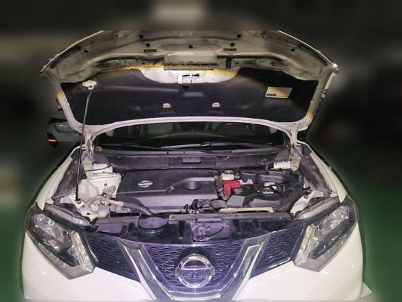 [成都·川A] 二手日产奇骏2014款 2.0L CVT舒适版 2WD