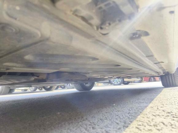 [南京·苏A] 二手奔驰奔驰C级2018款 C 180 L 时尚型运动版