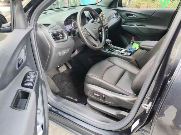 [上海·苏U] 二手雪佛兰探界者2022款 轻混 550T RS 智能拓界版