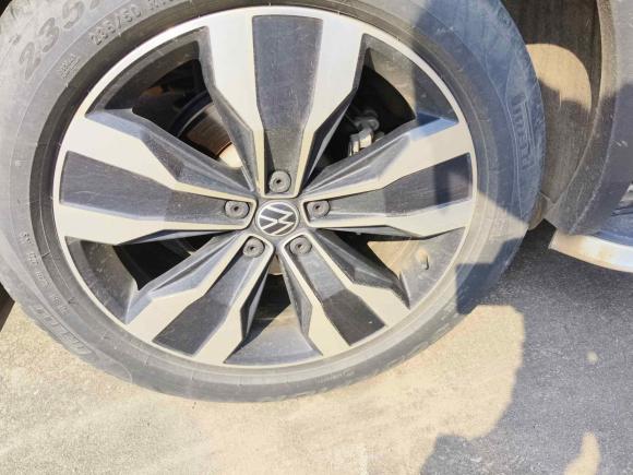 [南昌·赣A] 二手大众途观L2022款 330TSI 自动两驱R-Line越享版