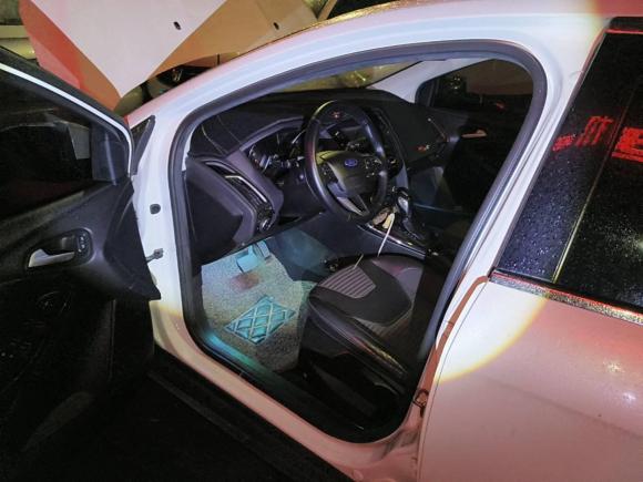 [深圳·粤K] 二手福特福克斯2015款 三厢 1.6L 自动风尚型