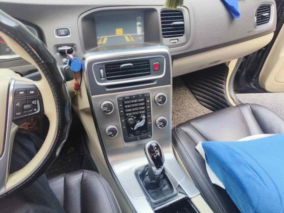 [宁波·浙B] 二手沃尔沃沃尔沃S602014款 S60L 2.0T 智远版