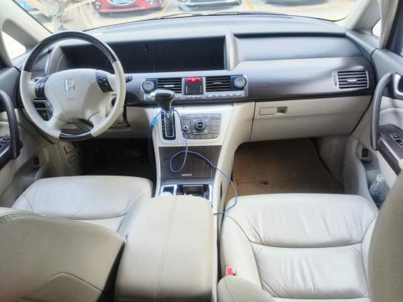 [深圳·粤B] 二手本田艾力绅2012款 2.4L VTi-S尊贵版