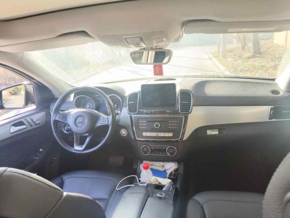 [上海·鲁H] 二手奔驰奔驰GLE轿跑2015款 GLE 320 4MATIC 轿跑SUV