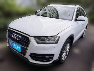 奥迪奥迪Q32015款 35 TFSI 百万纪念智领型「上海二手车」「天天拍车」