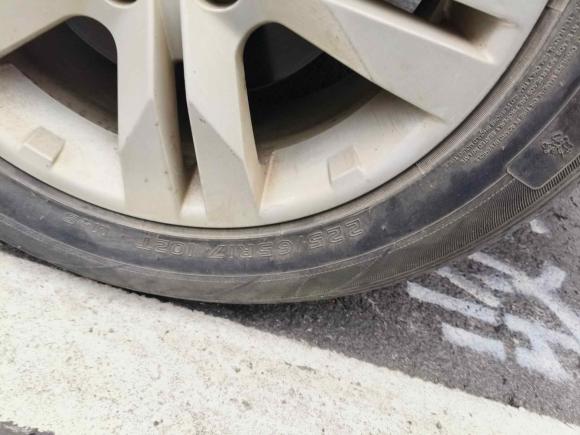 [湖州·浙E] 二手长安长安CS752014款 1.8T 自动尊贵型 国IV