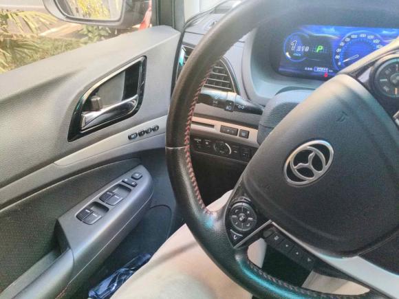 [嘉兴·浙F] 二手比亚迪比亚迪S72015款 2.0T 自动旗舰型