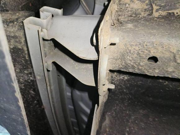 [嘉兴·浙F] 二手名爵MG52022款 180DVVT 手动青春豪华版