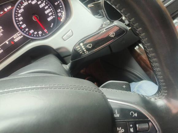 [武汉·鄂A] 二手奥迪奥迪A82014款 A8L 45 TFSI quattro豪华型