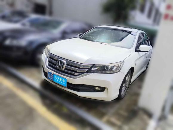本田雅阁2015款 2.0L LX 舒适版「深圳二手车」「天天拍车」