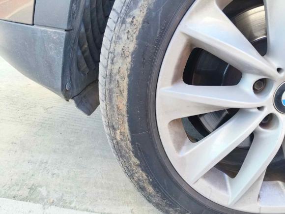 [南京·苏A] 二手宝马宝马X32013款 xDrive20i 豪华型