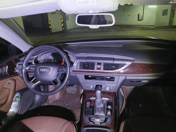 [广州·粤A] 二手奥迪奥迪A6L2018款 30周年年型 35 TFSI 时尚型