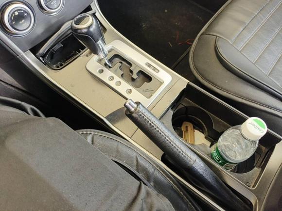 [上海·沪C] 二手马自达马自达62013款 2.0L 自动时尚型