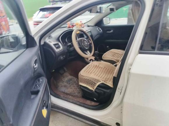 [苏州·苏E] 二手Jeep指南者2019款 220T 自动悦享版