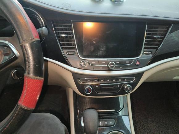 [南通·苏F] 二手别克威朗2015款 三厢 15S 自动领先型