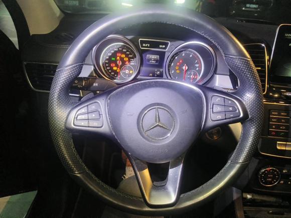 [深圳·粤B] 二手奔驰奔驰GLE轿跑2017款 GLE 400 4MATIC 轿跑SUV