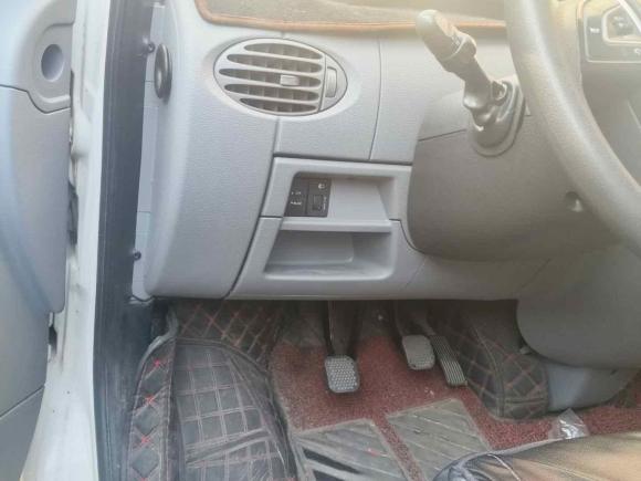 [湖州·浙E] 二手上汽大通MAXUS新途V802019款 2.5T经典款6挡手动傲运通改款长轴中顶7座