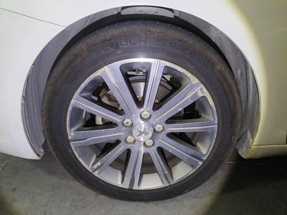 [武汉·鄂A] 二手标致标致4082014款 1.8L 自动豪华版