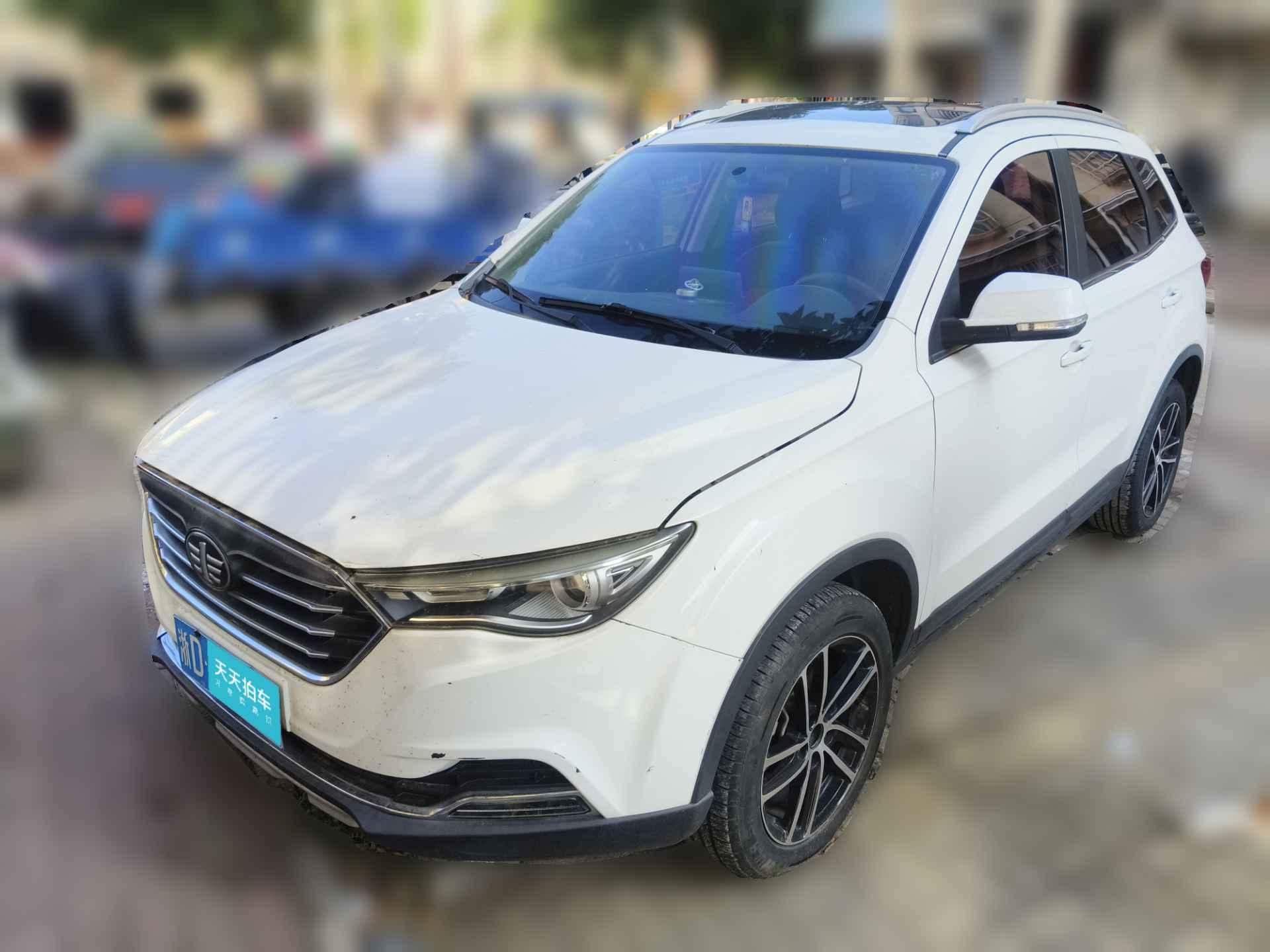 [南昌·浙D] 奔腾奔腾X402017款 1.6L 自动豪华型