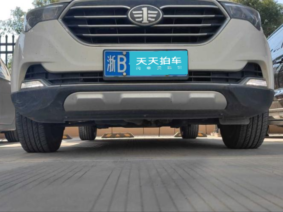 [宁波·浙B] 二手奔腾奔腾X402017款 1.6L 手动尊享型