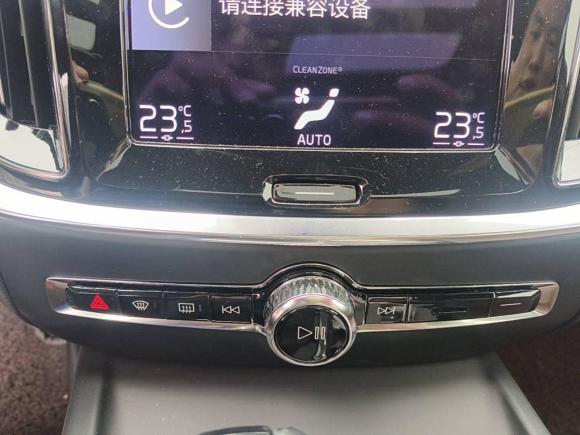 [成都·川A] 二手沃尔沃沃尔沃S602021款 T4 智逸豪华版