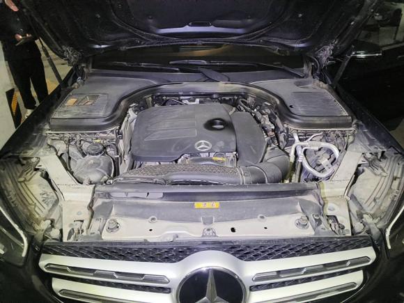 [上海·沪F] 二手奔驰奔驰GLC2021款 GLC 260 L 4MATIC 动感型