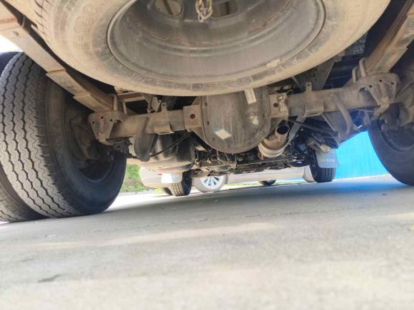 [无锡·苏B] 二手依维柯依维柯得意2021款 2.5T A35 M1客车5-9座短轴中顶双胎侧拉门