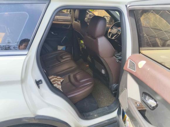 [苏州·苏E] 二手陆风陆风X72015款 2.0T 全景尊贵版