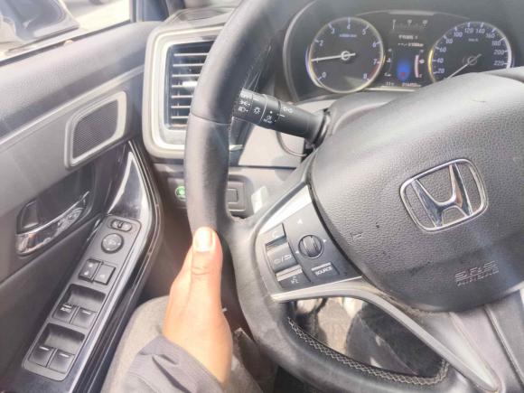 [杭州·浙A] 二手本田思铂睿2017款 2.0L 经典版