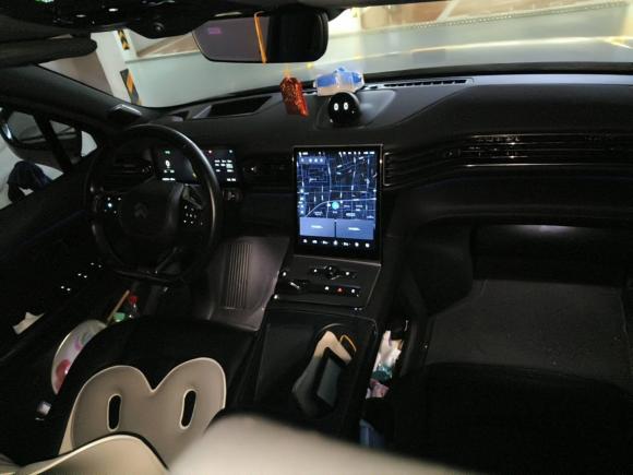 [上海·沪A] 二手蔚来蔚来ES62020款 420KM 运动版