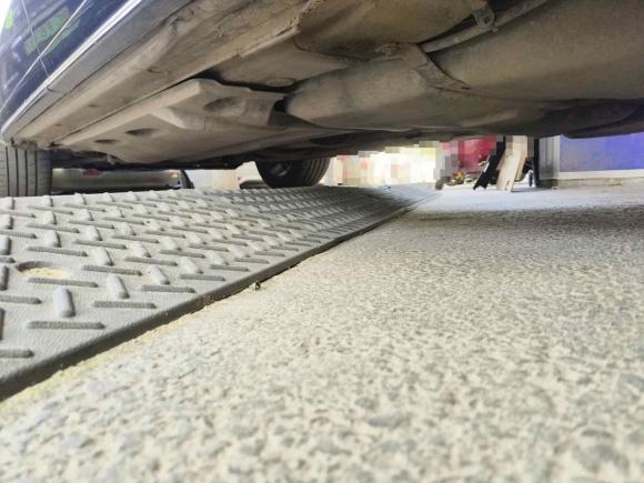 [西安·陕U] 二手大众夏朗2012款 2.0TSI 标配型 欧IV